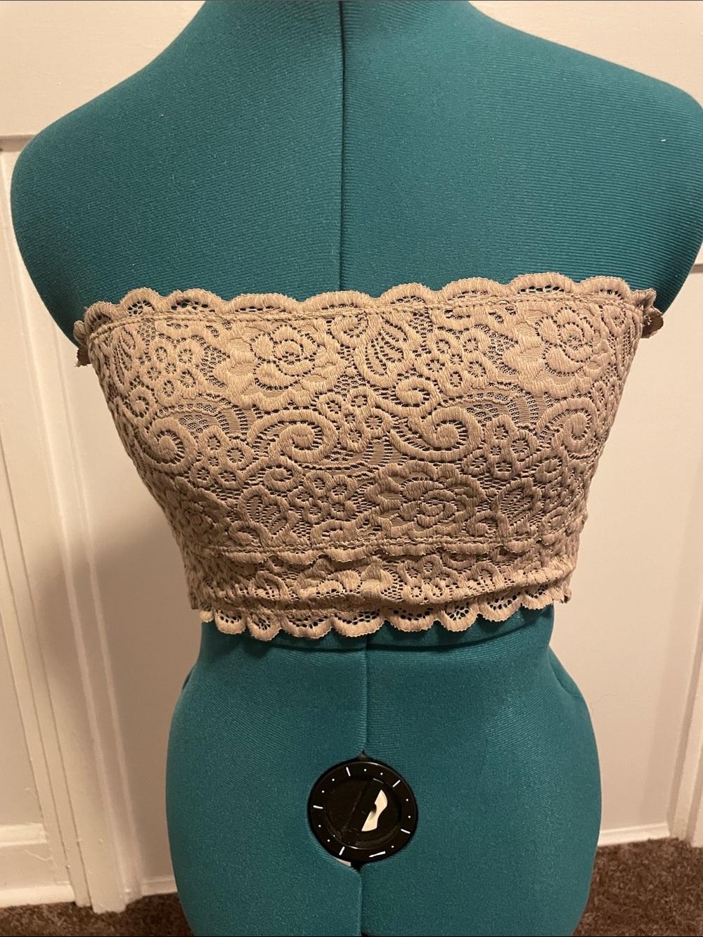 Wishlist Lace Strapless Bandeau Top - Taupe